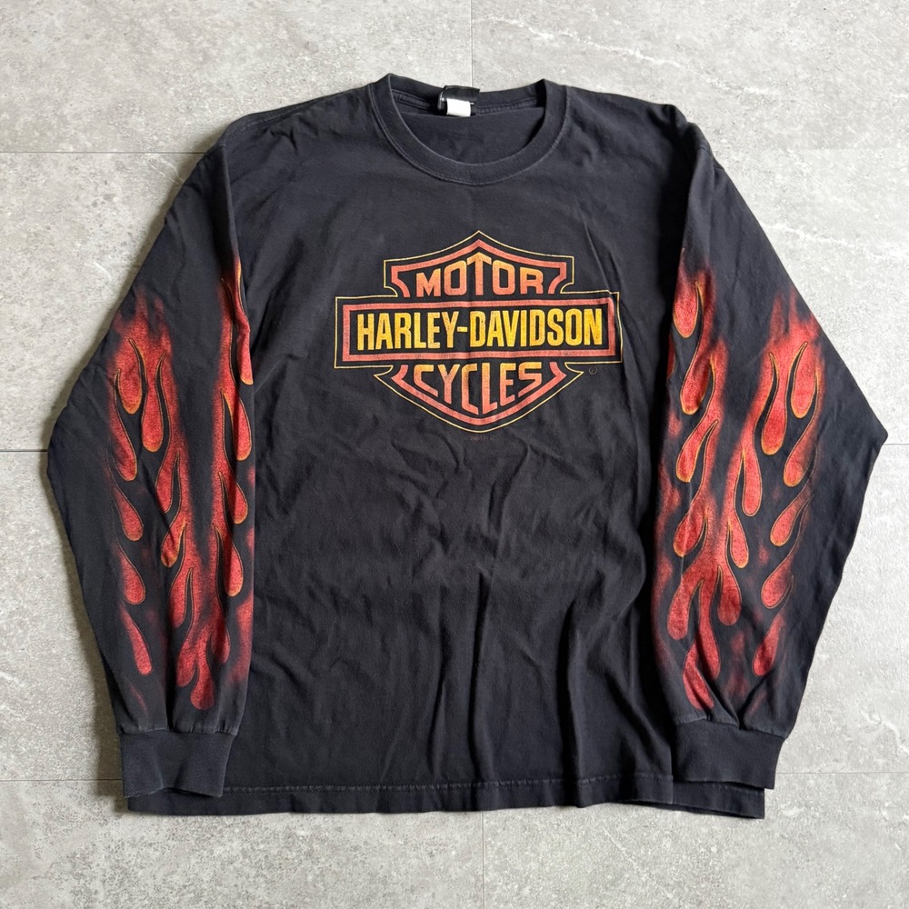 Vintage 2005 Harley-Davidson Flame Sleeve Long Sleeve Shirt